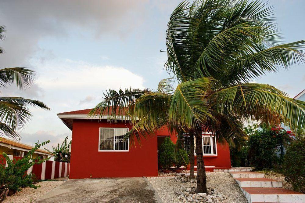 Bantopa Apartments Willemstad Kültér fotó